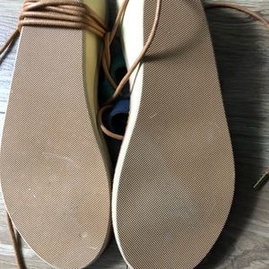 Sseko Shoes - Sseko handmade custom leather sandals Sseko Shoes - Sseko handmade custom leather sandals
